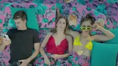 Элита: короткие истории. Гусман, Каэ, Ребека 1 сезон 1 серия